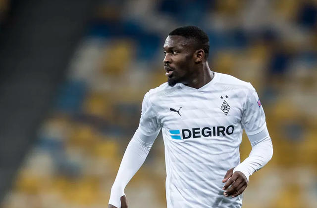 相拥而笑 相拥而笑