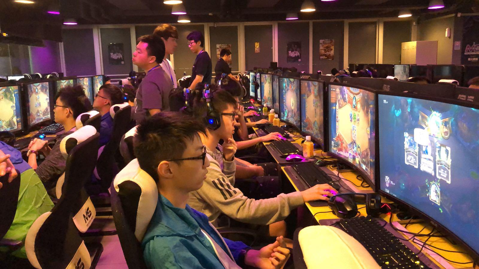 赋予后场球 赋予后场球