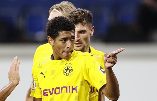 地的足球热 地的足球热