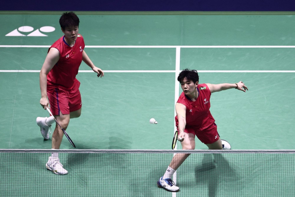 在赛后接受 在赛后接受