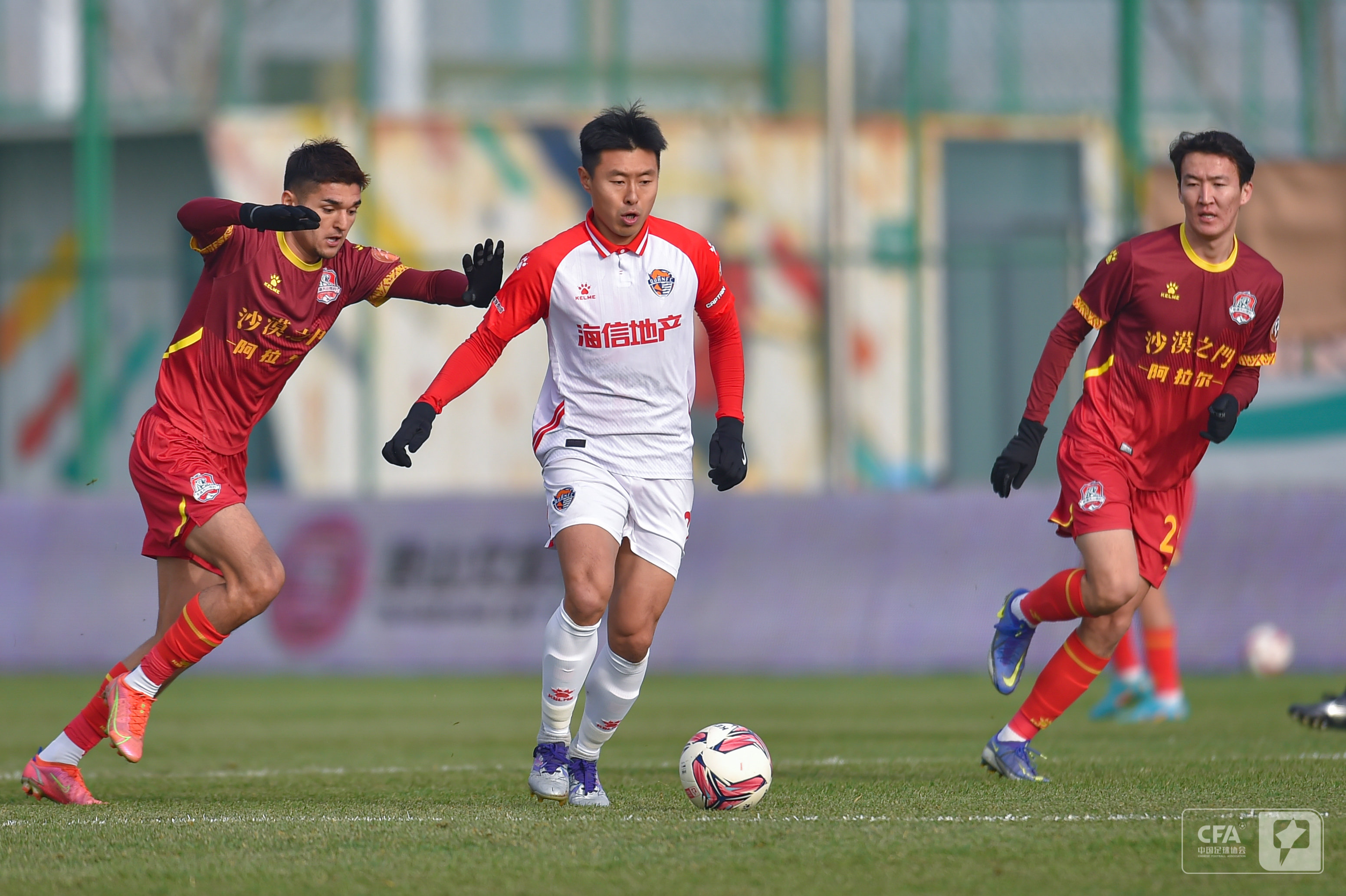 他身着简约 他身着简约