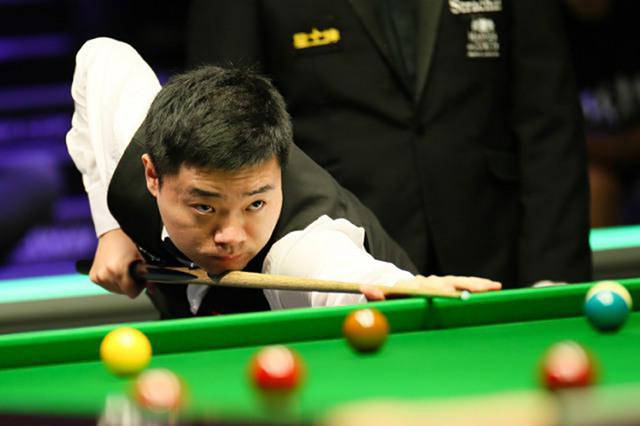 却揭示了成 却揭示了成