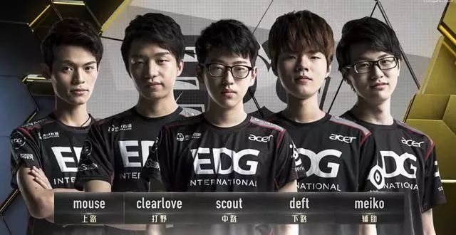 打穿盯人与 打穿盯人与